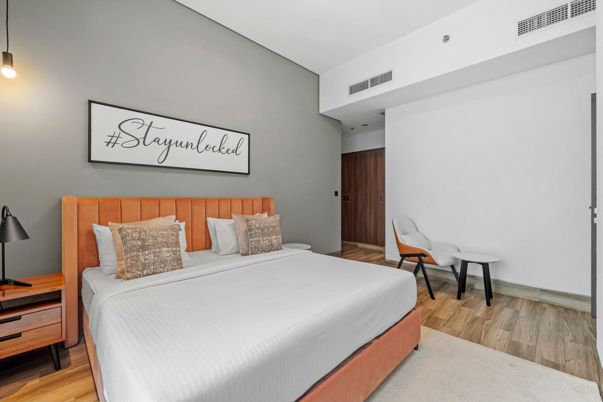 Unlock J One Downtown Dubai Apartment Bagian luar foto