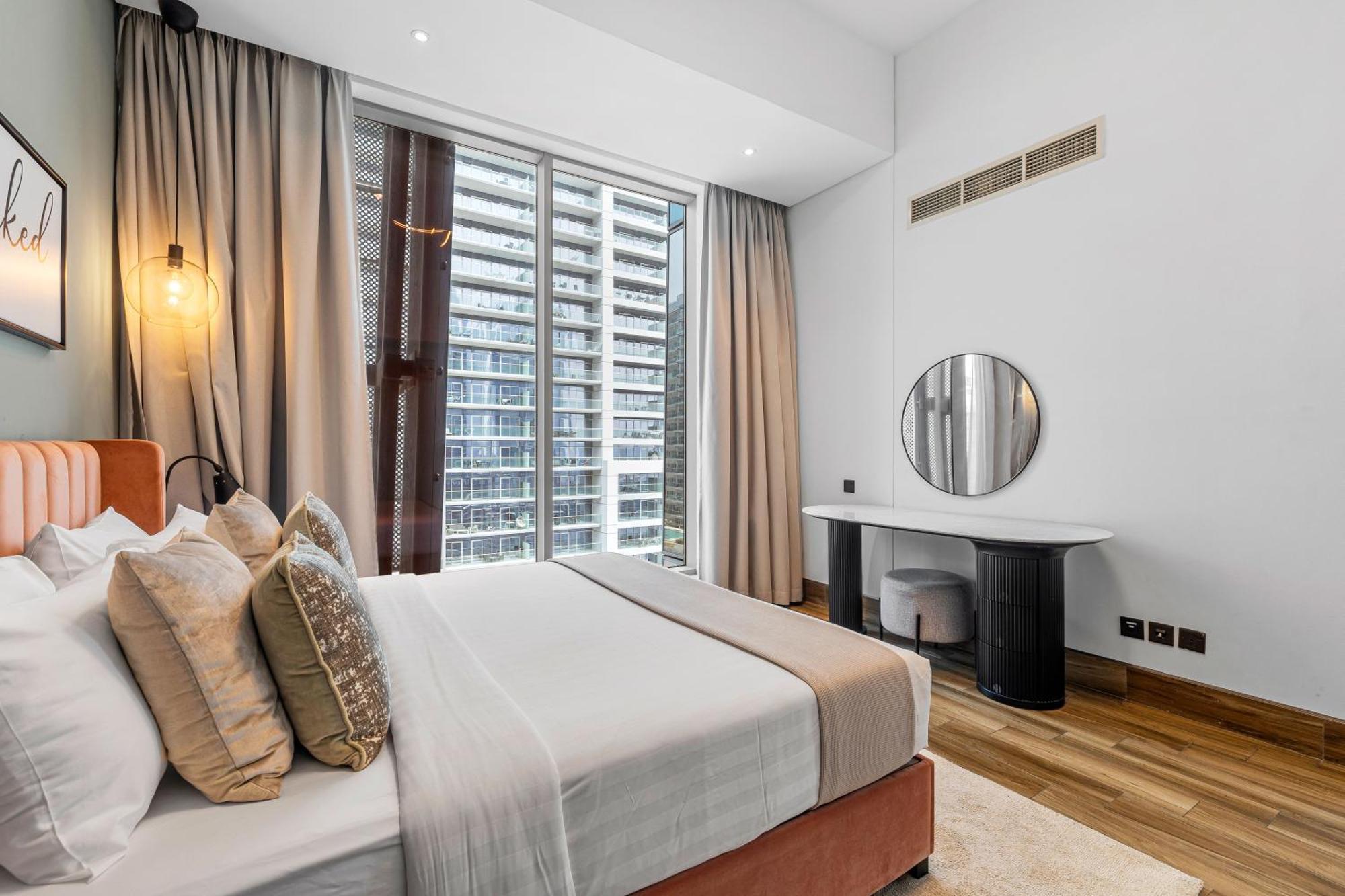 Unlock J One Downtown Dubai Apartment Bagian luar foto